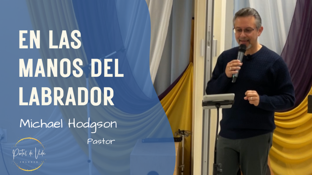En las manos del Labrador